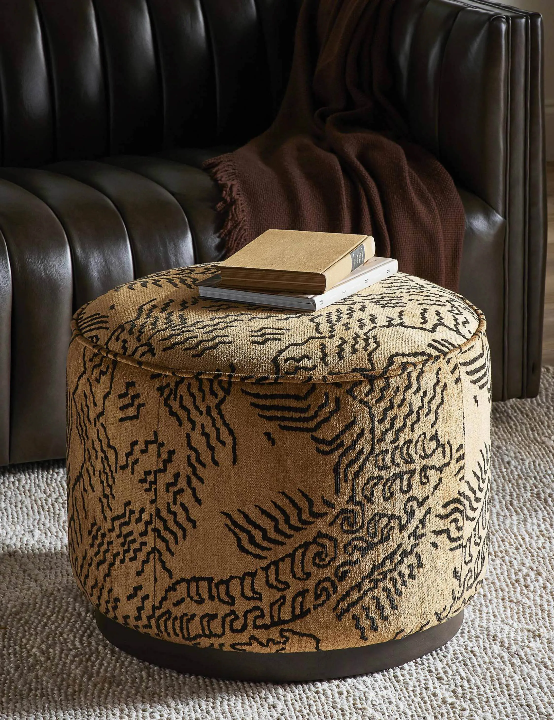 Aldora Stool