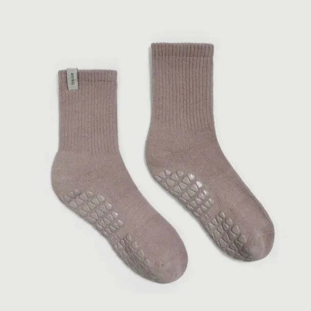 Ankle Crew Grip Socks - (Barre/Pilates)