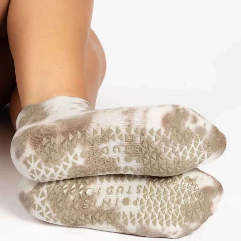 Dominique Grip Sock - Pilates / Barre