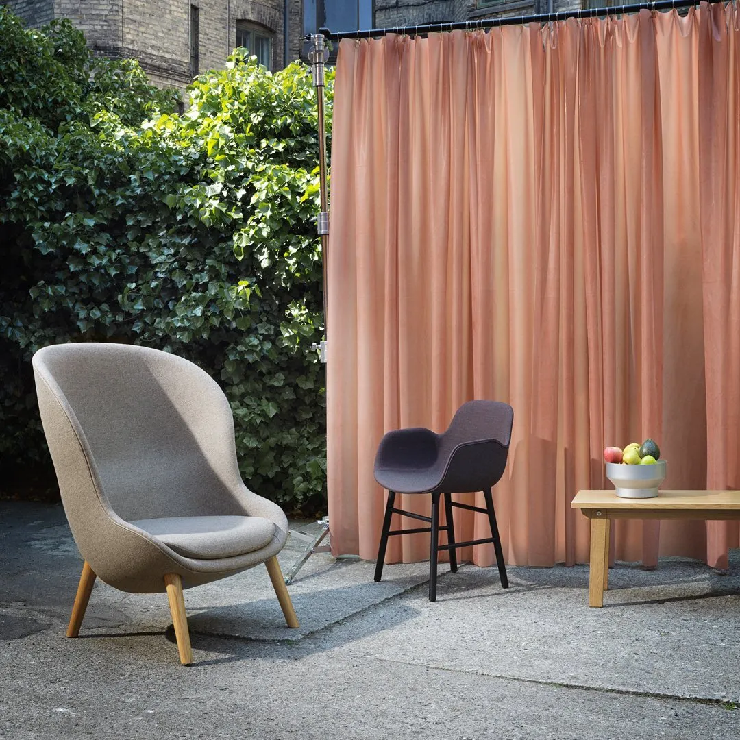 Hyg Lounge Chair High - 4 Leg Base
