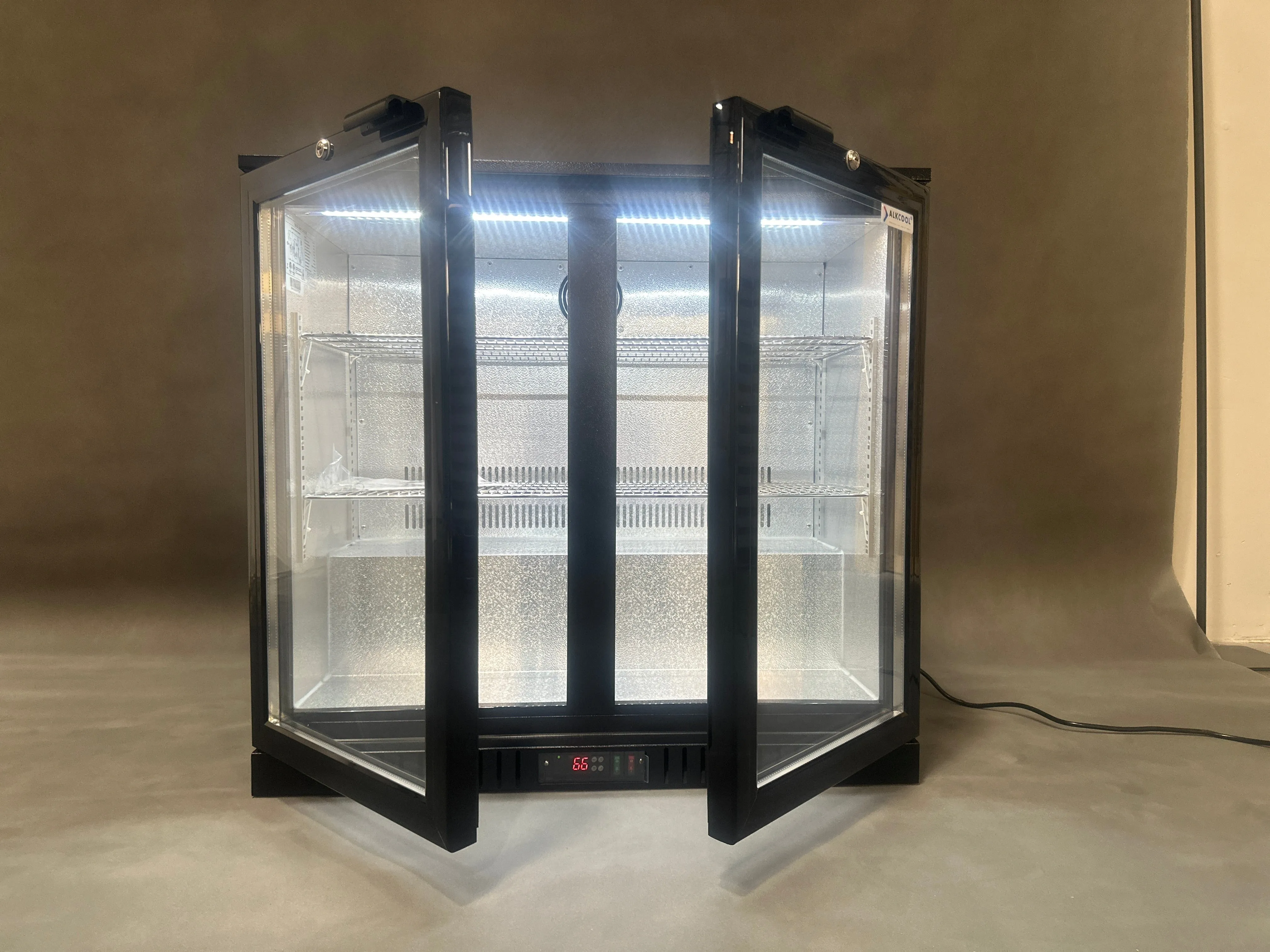 LG-208H Model 36'' Swing Glass Door Back Bar Refrigerator