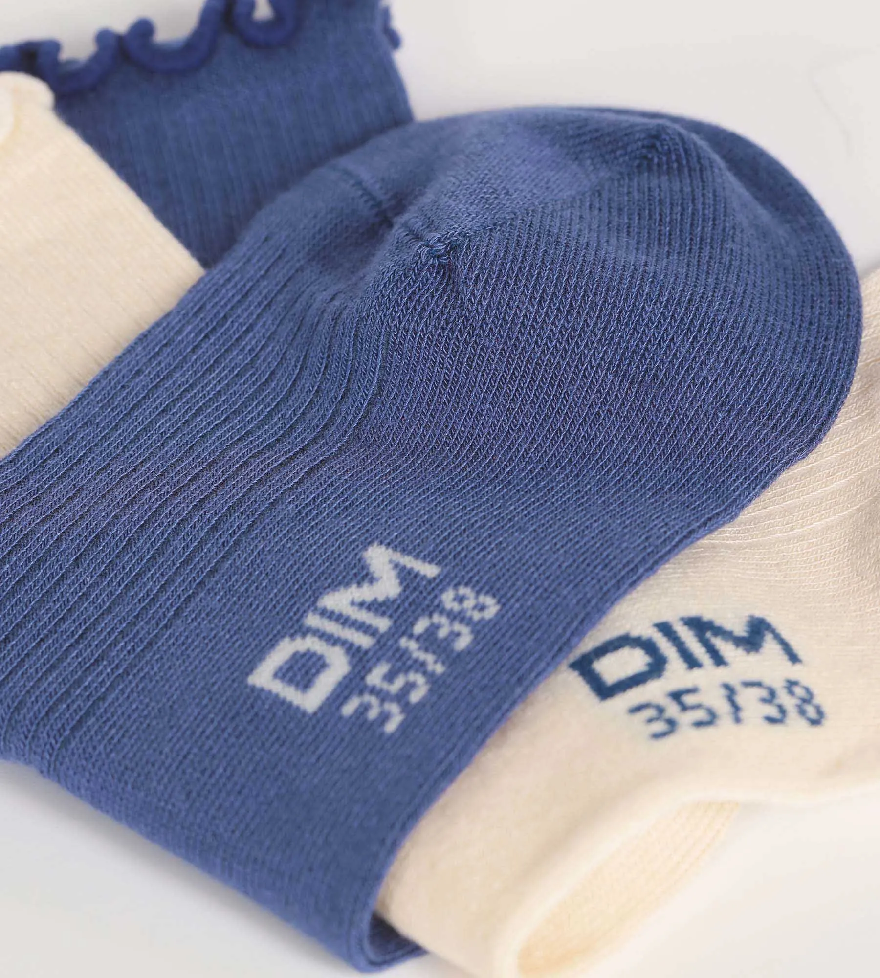 Lot de 2 paires de chaussettes femme à volants Bleu Crème Dim Modal