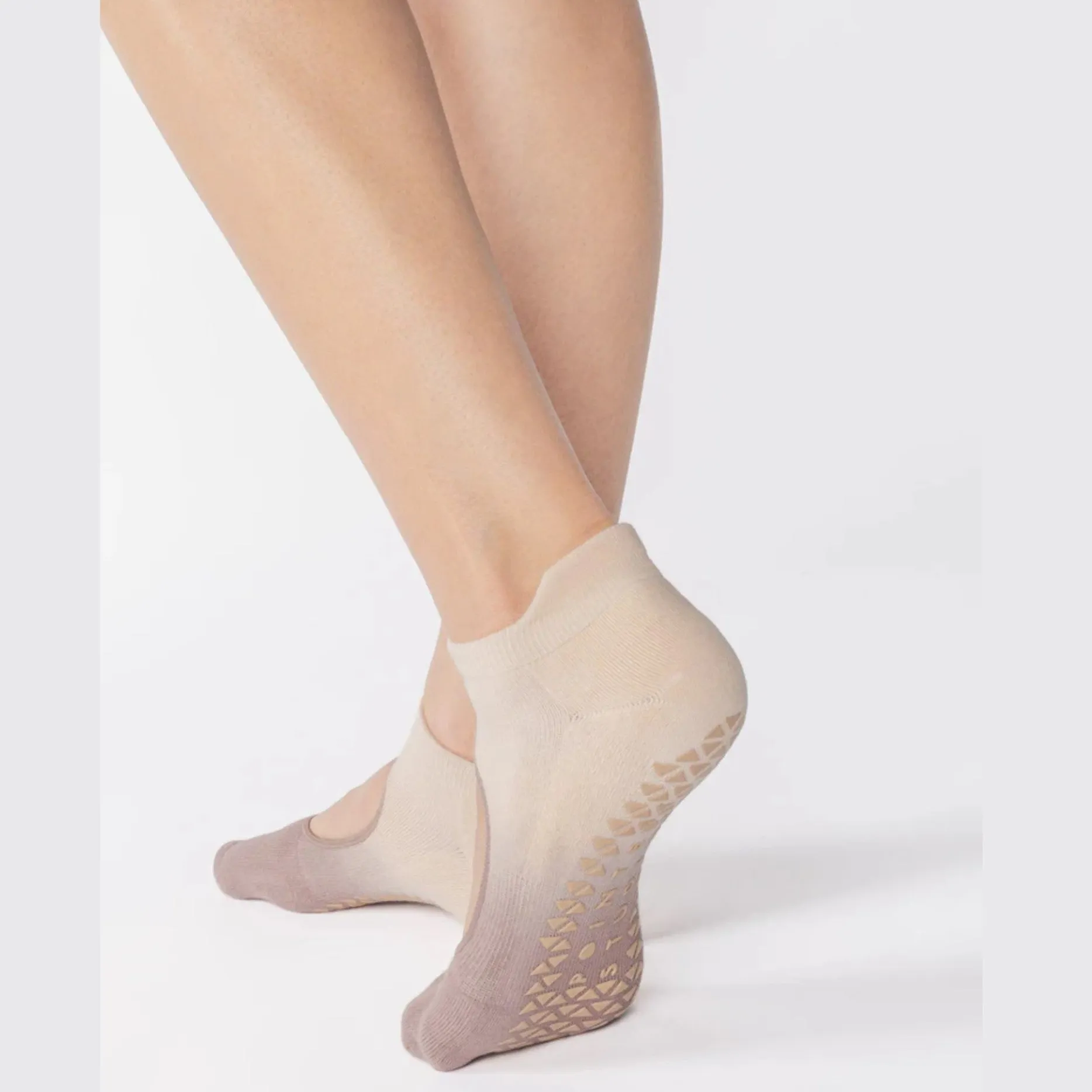 Nina Grip Sock - Cappuccino (Barre / Pilates)