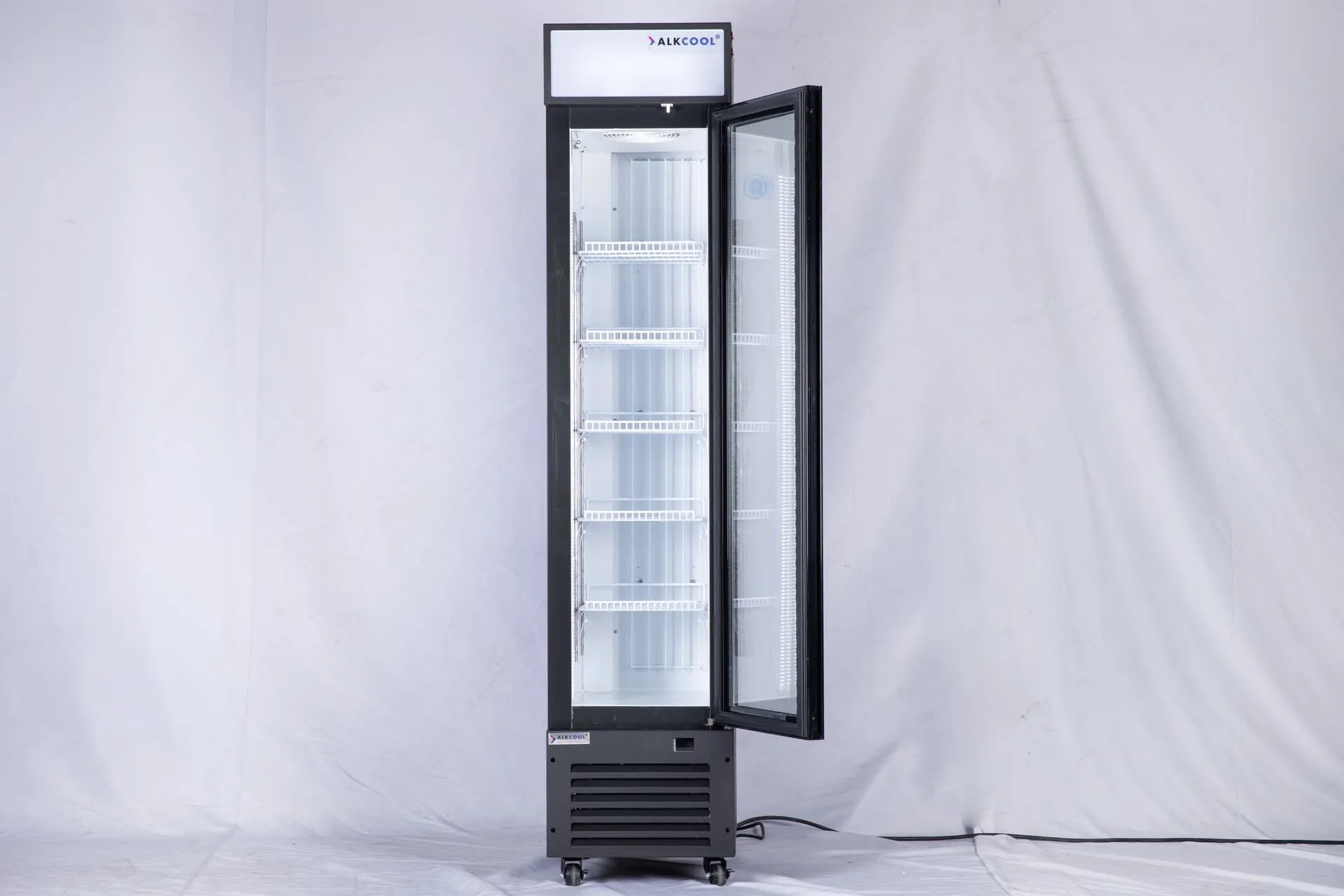 SDGF15'' Commercial Upright Display Freezer with LED Light  7 Cu.Ft