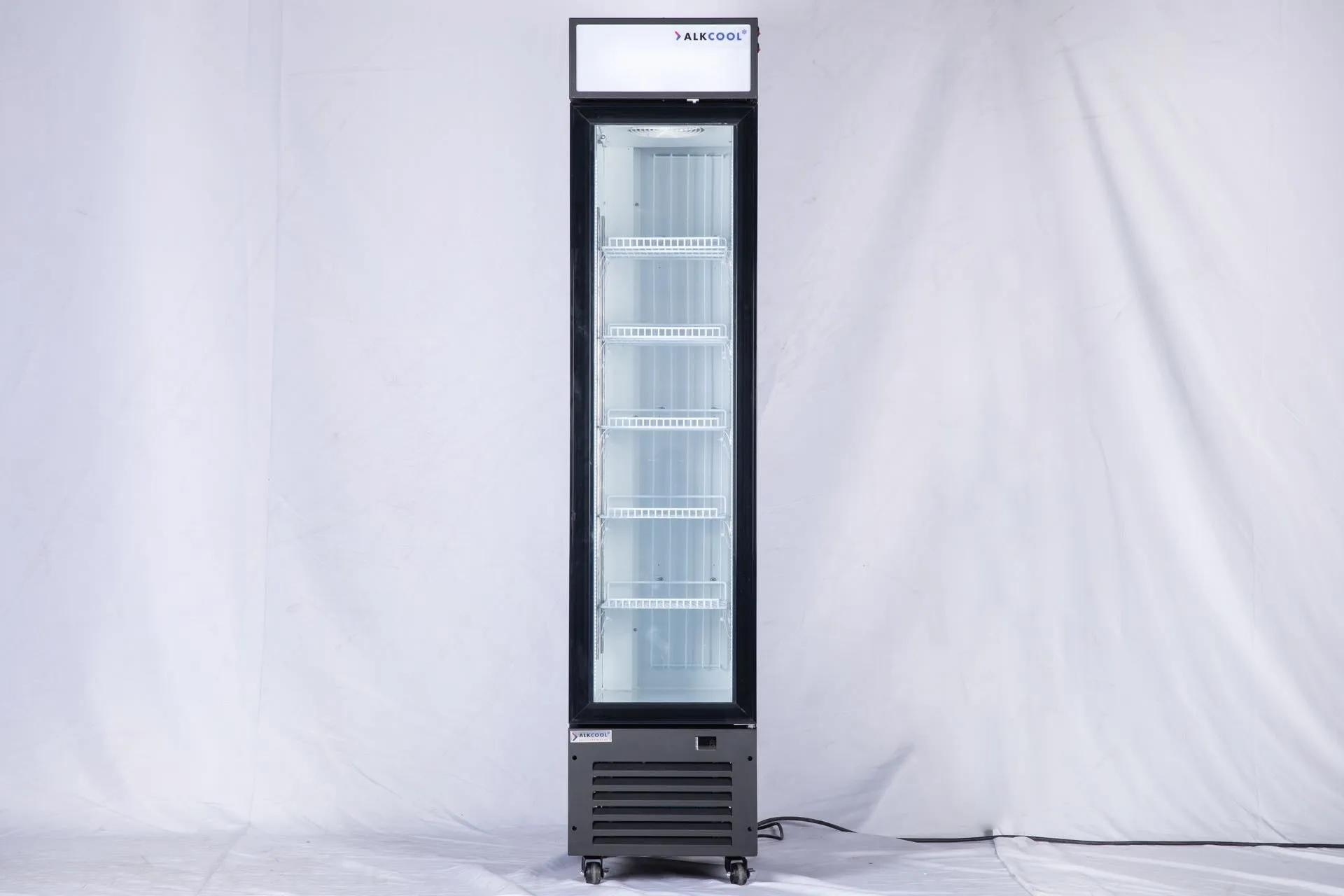 SDGF15'' Commercial Upright Display Freezer with LED Light  7 Cu.Ft