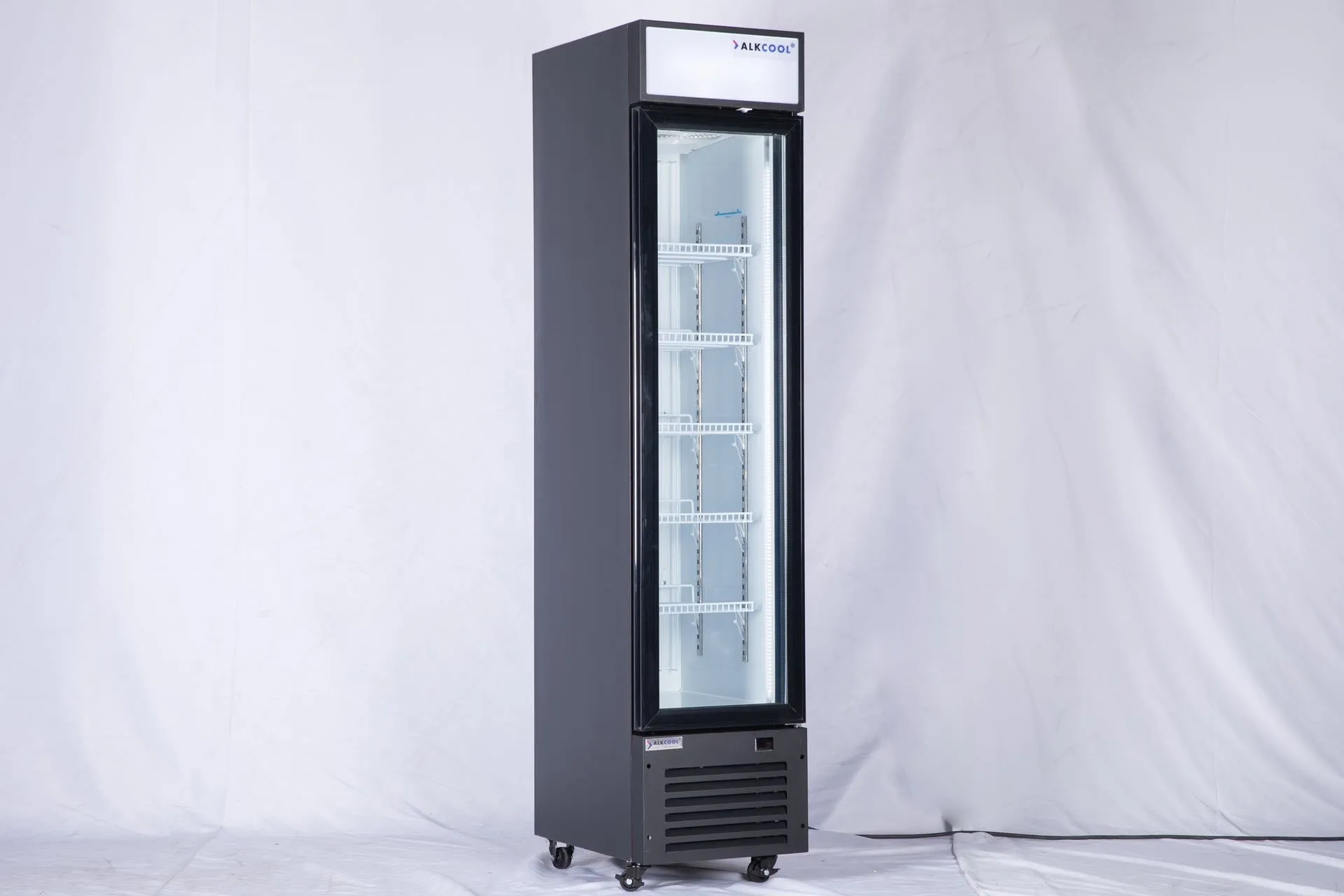 SDGF15'' Commercial Upright Display Freezer with LED Light  7 Cu.Ft