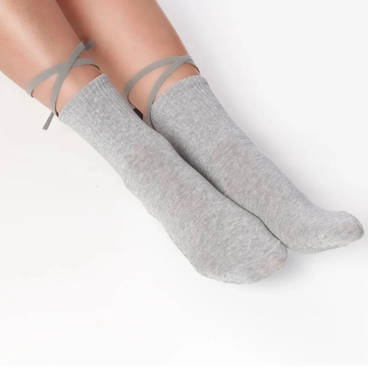 The Nina Grip Sock (Barre / Pilates)