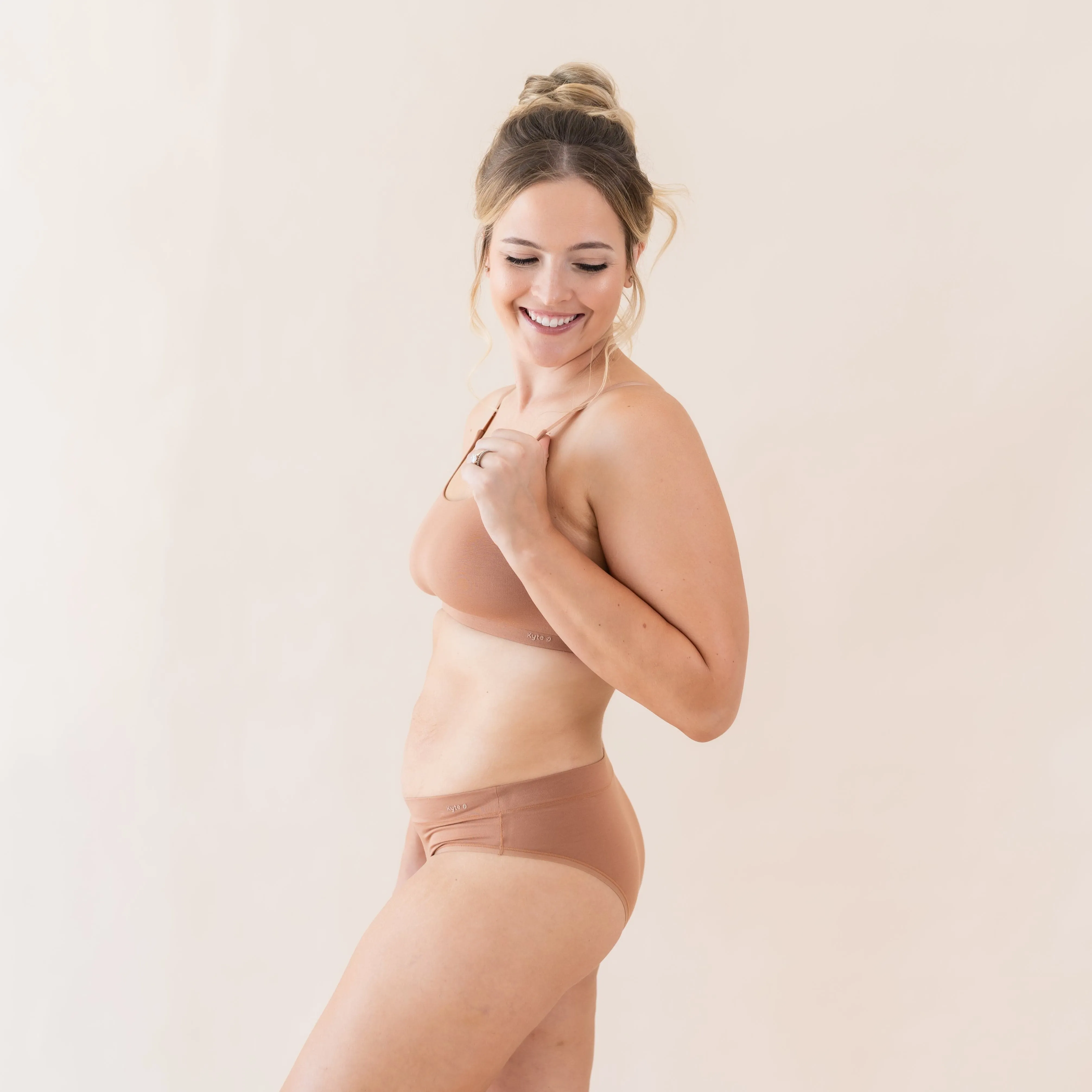 Women's Cheekini in Latte