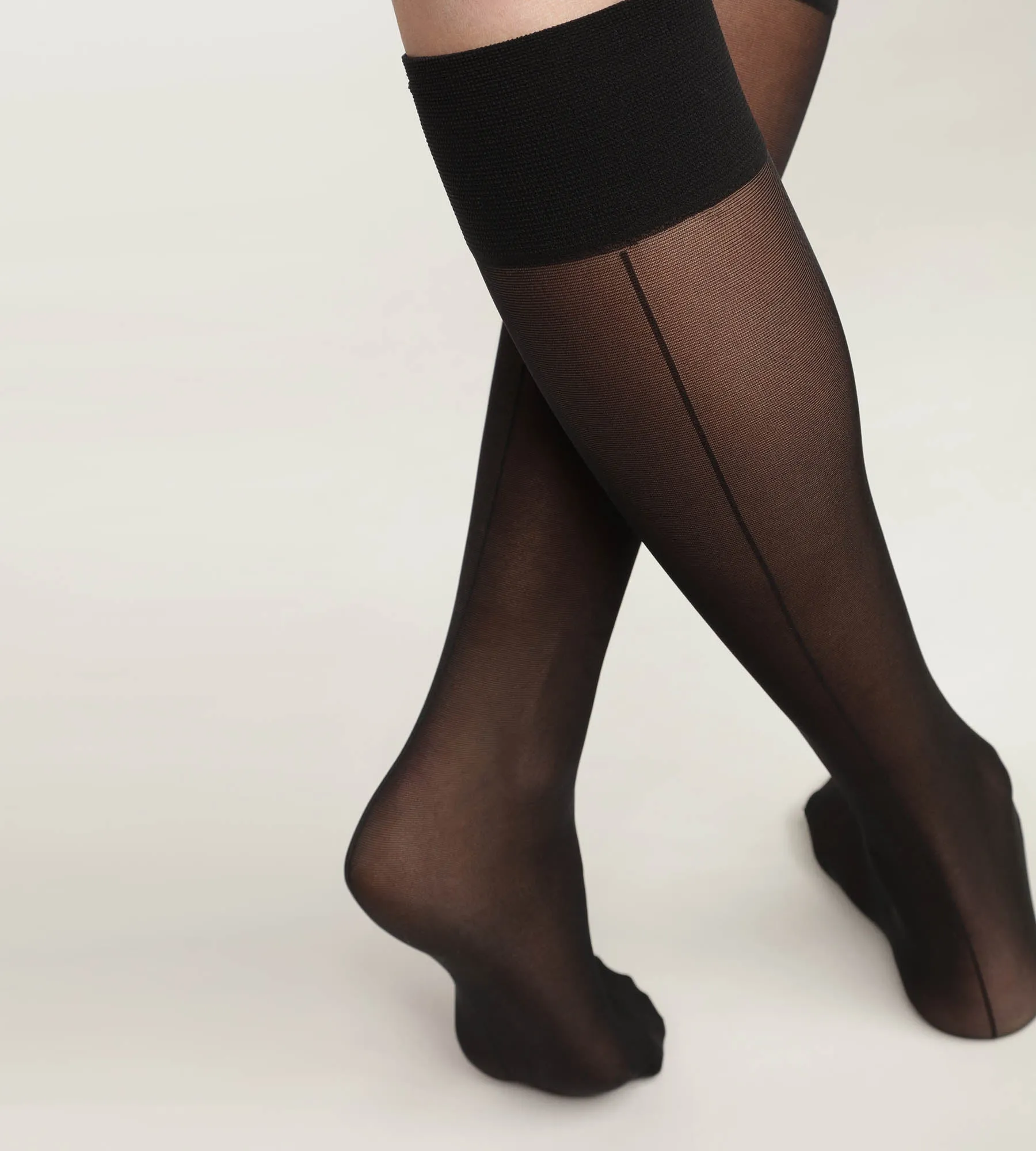 Women's knee-highs in black sheer voile with contrasting line Dim Style