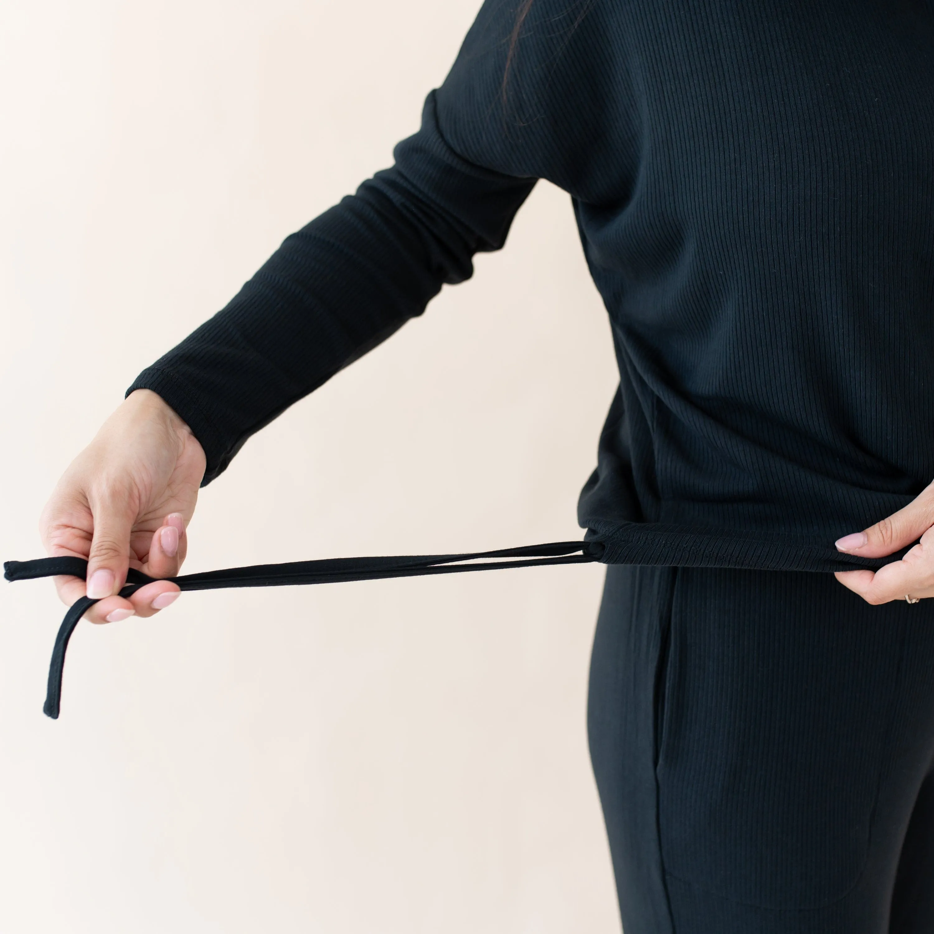 Women's Ribbed Long Sleeve Drop Shoulder Top in Midnight